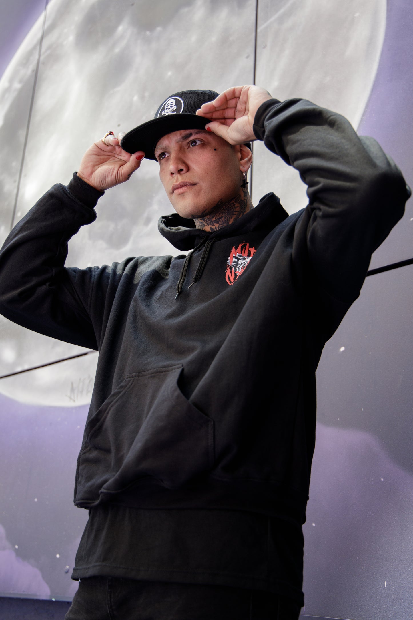 Oscar Conejeros - Poleron canguro