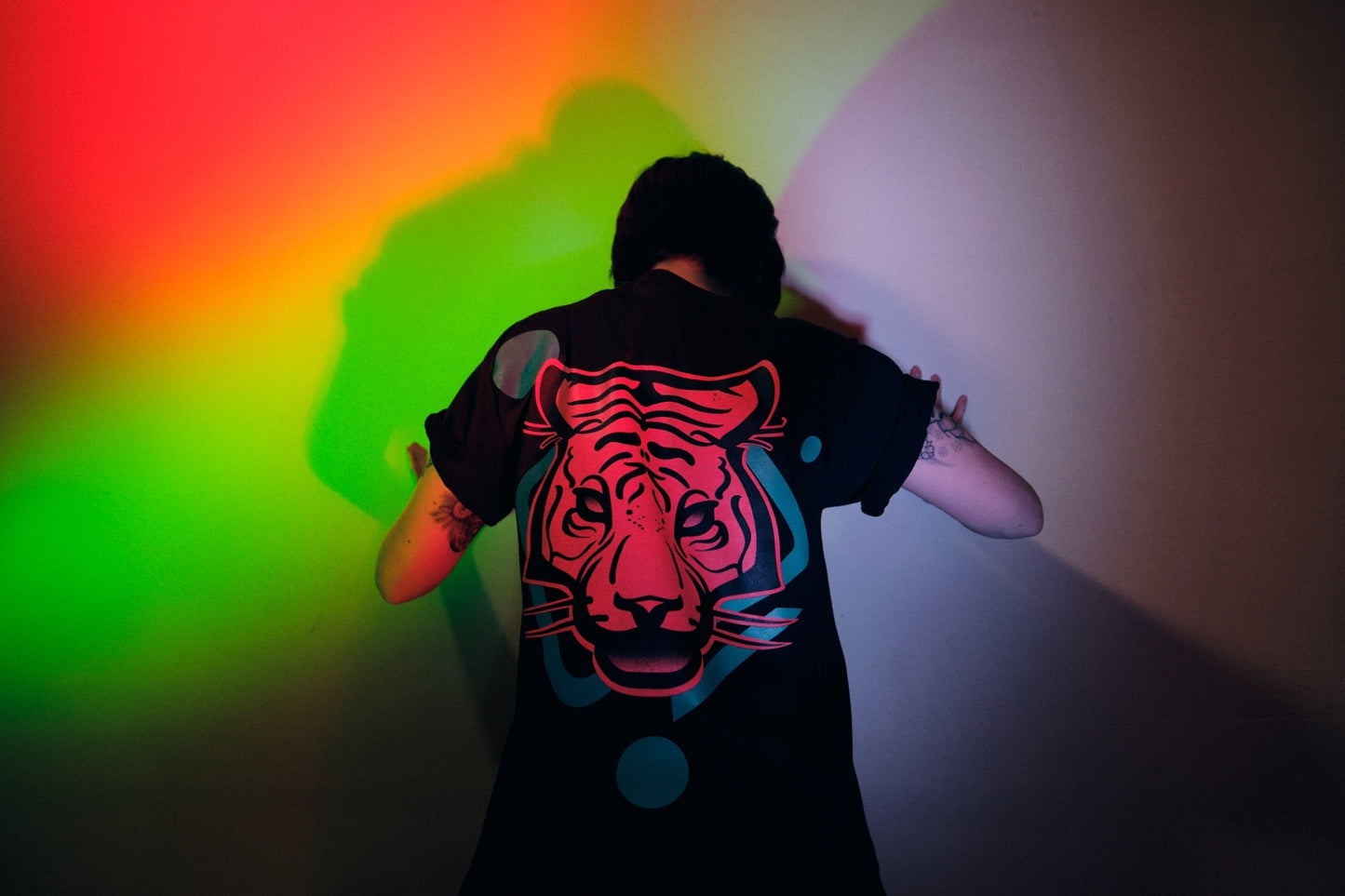 Tipo Tattooer - Polera Hombre